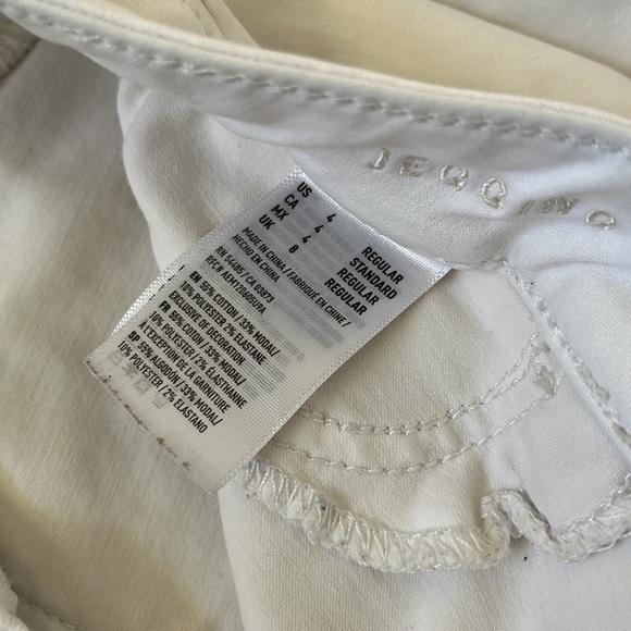 American Eagle white skinny jean/jeggings - Picture 4 of 4